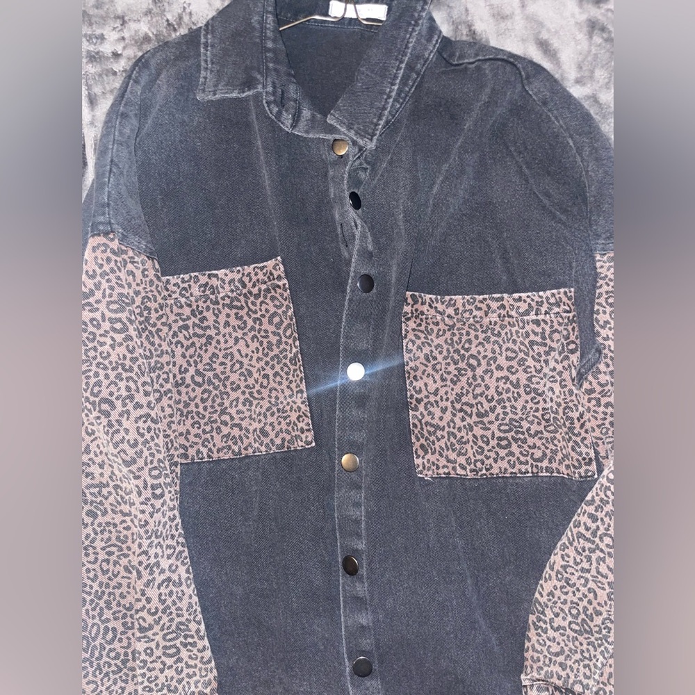 Leopard Print Jacket Button Up - image 1